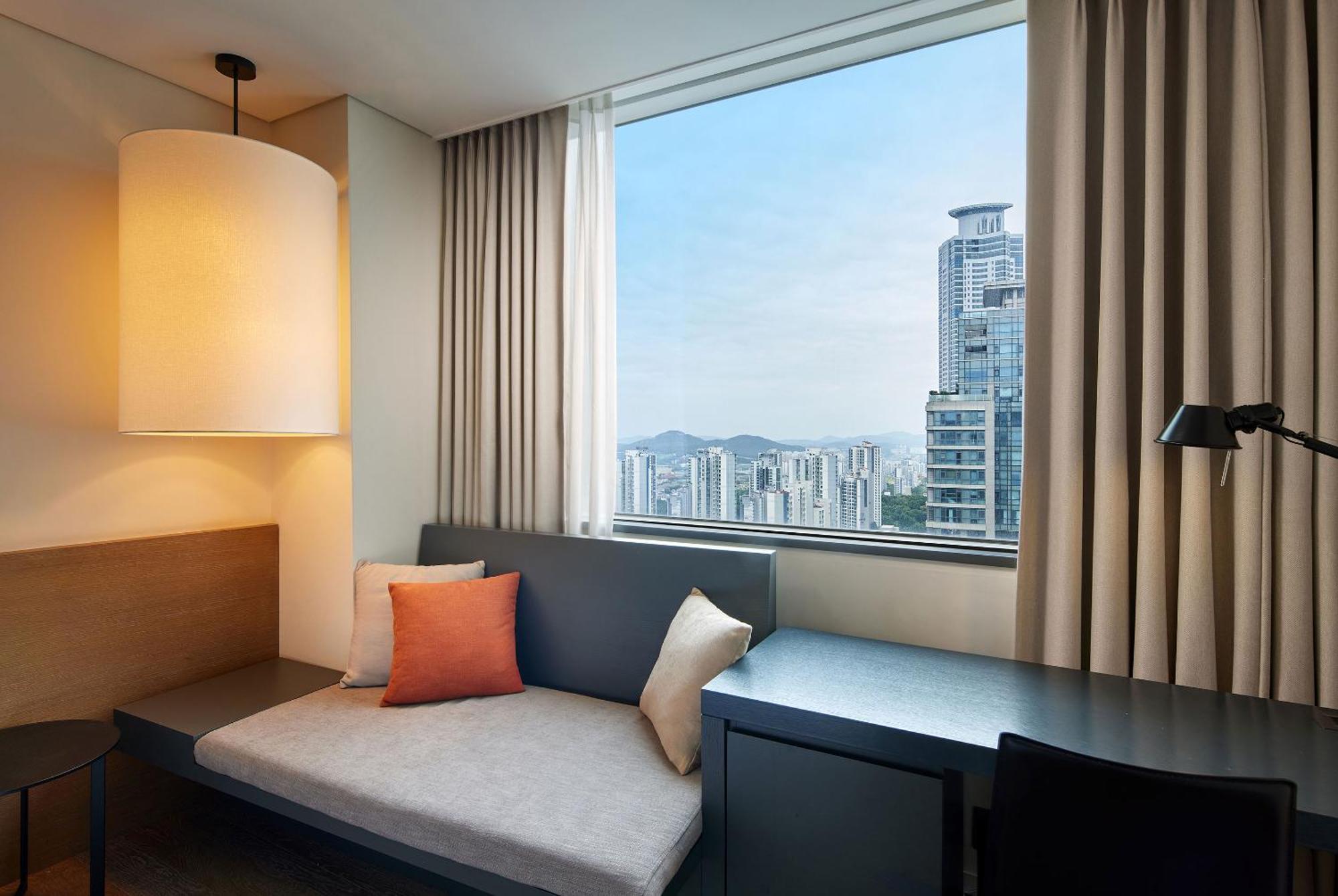 Shilla Stay Dongtan - Samsung Digital City Hwaseong Exterior photo